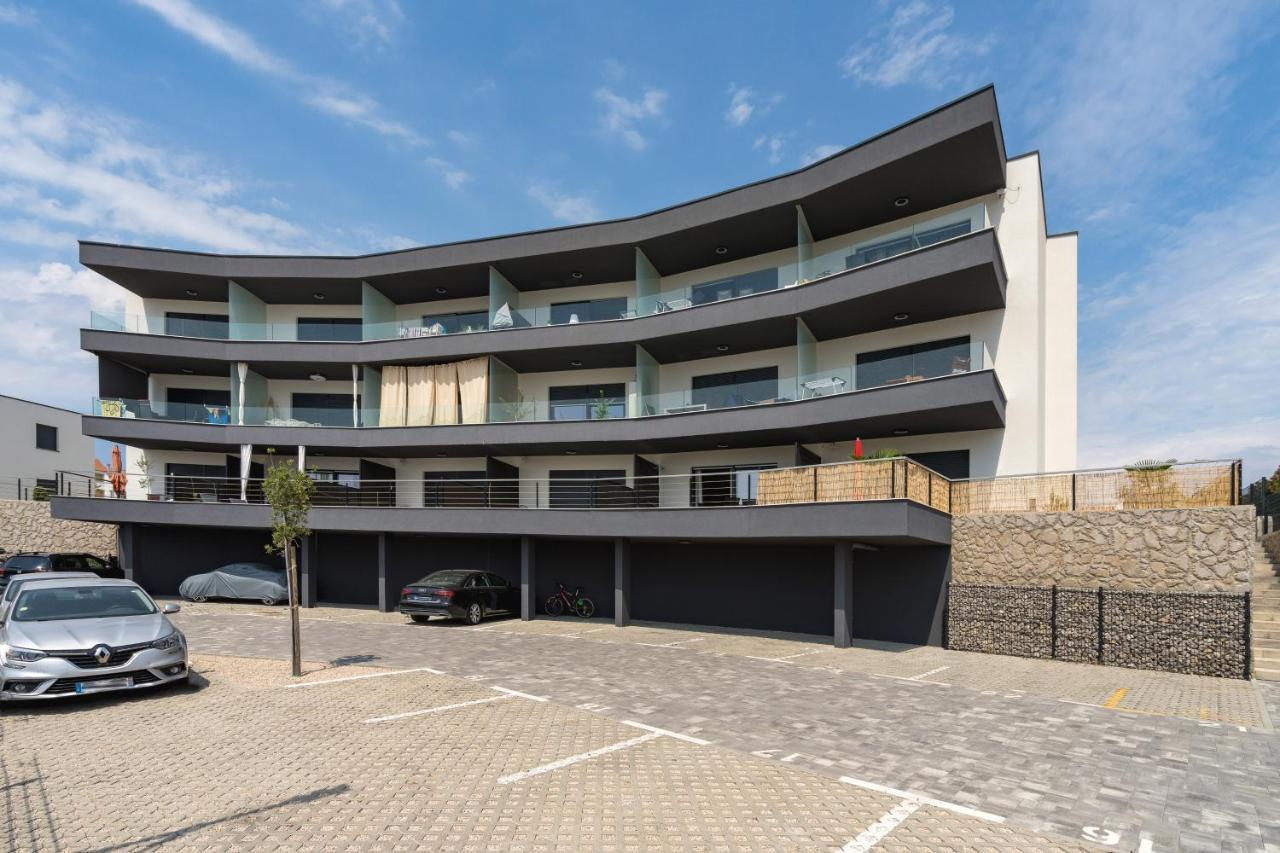 Apartman Ivan Krk Krk Town Exterior foto