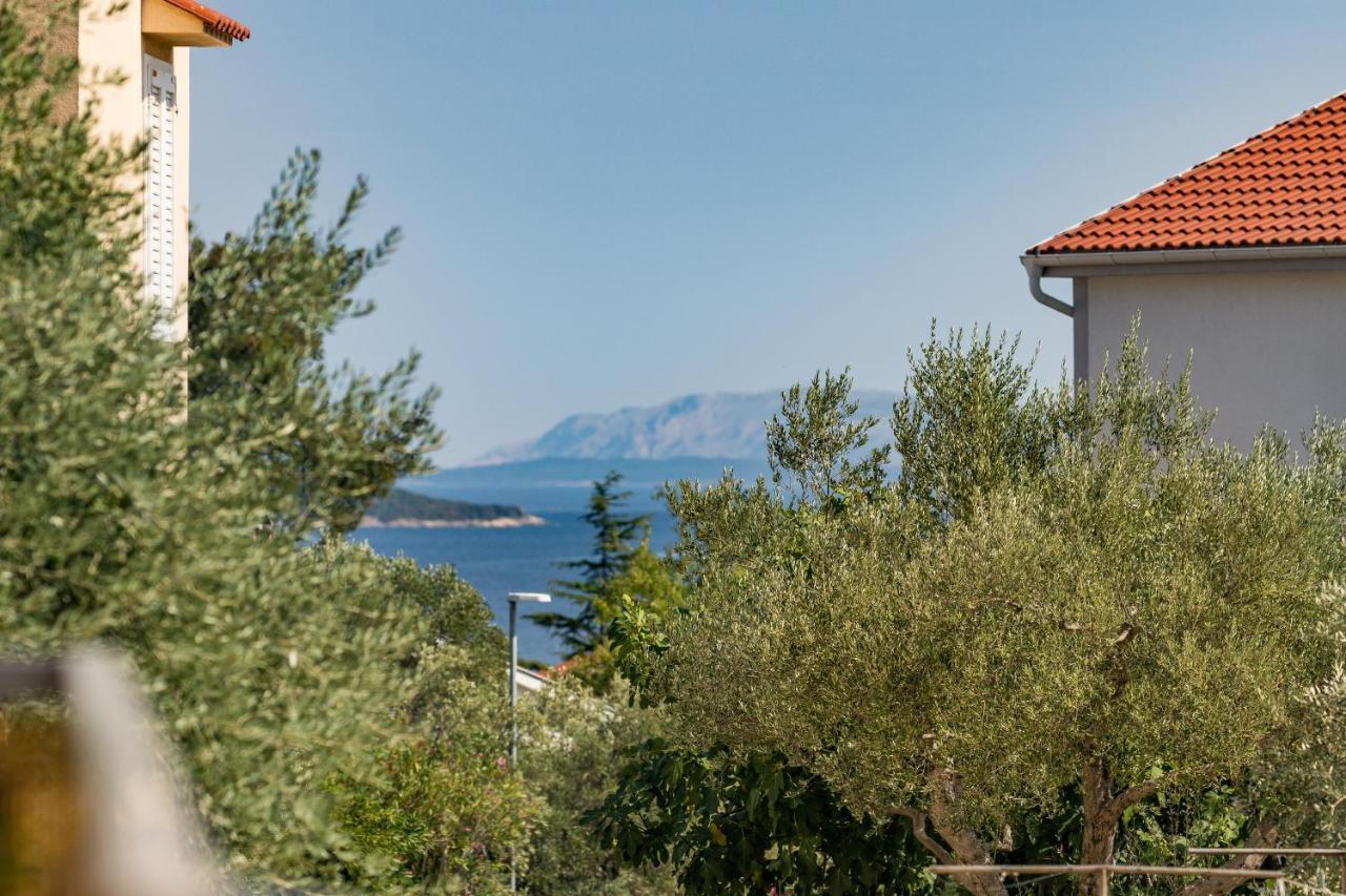 Apartman Ivan Krk Krk Town Exterior foto